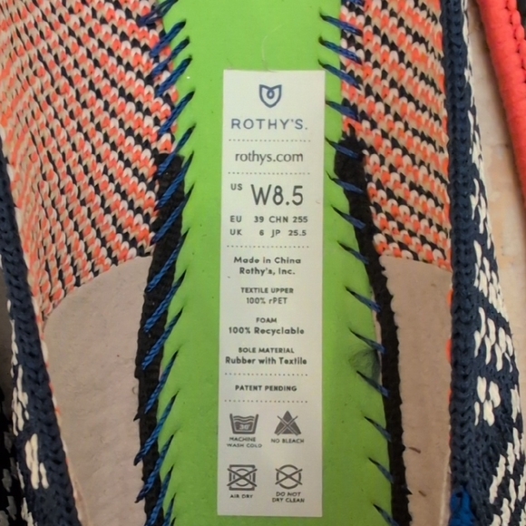 Rothy's Sapphire Floral Point 8.5 - Picture 4 of 8